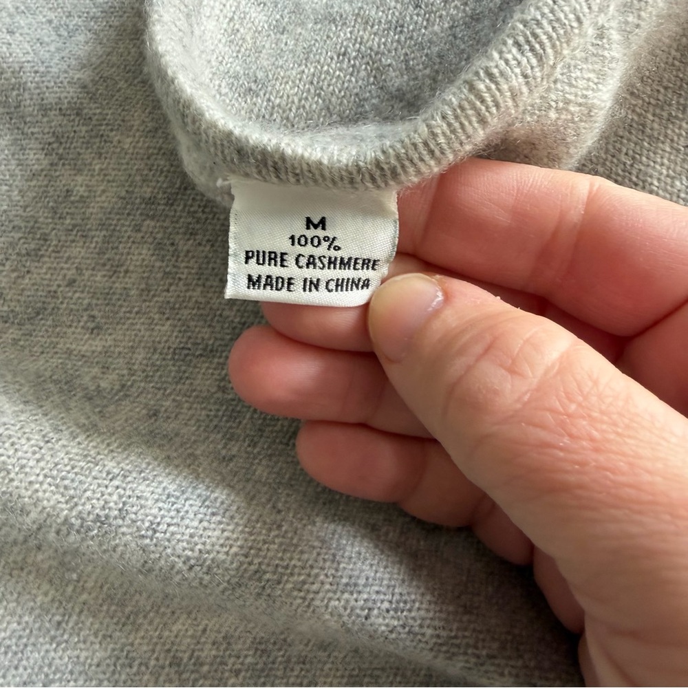 Seaton 100% Cashmere Luxury Heather Gray V-Neck Poncho Sweater - Picture 12 of 15